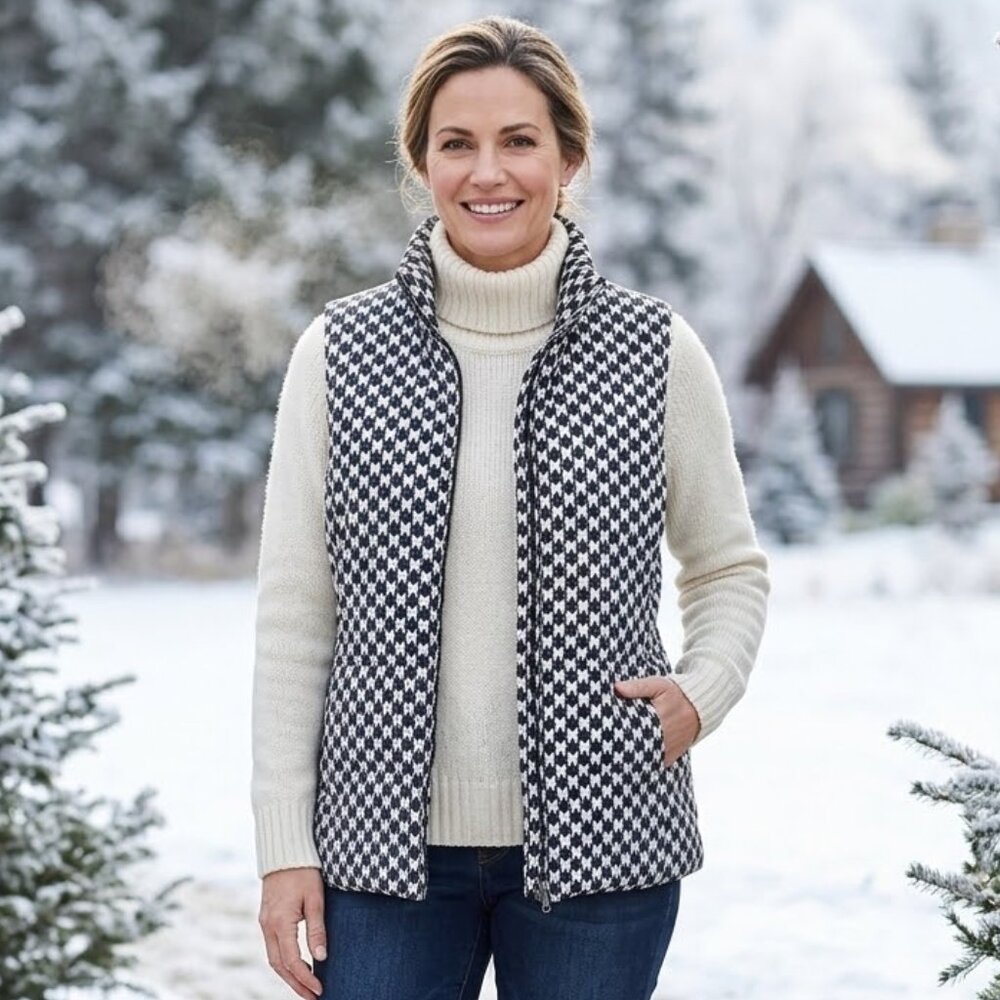 Kim Rogers Size Large Black White Full Zip Puffer Vest Geometric Pockets Preppy
